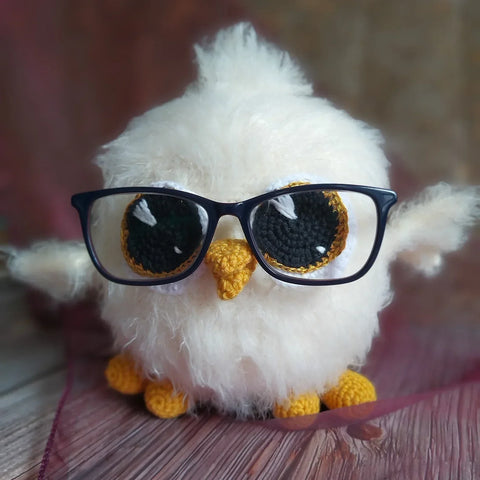 Fluffy Owly Pie Eyeglesses Holder Crochet Pattern